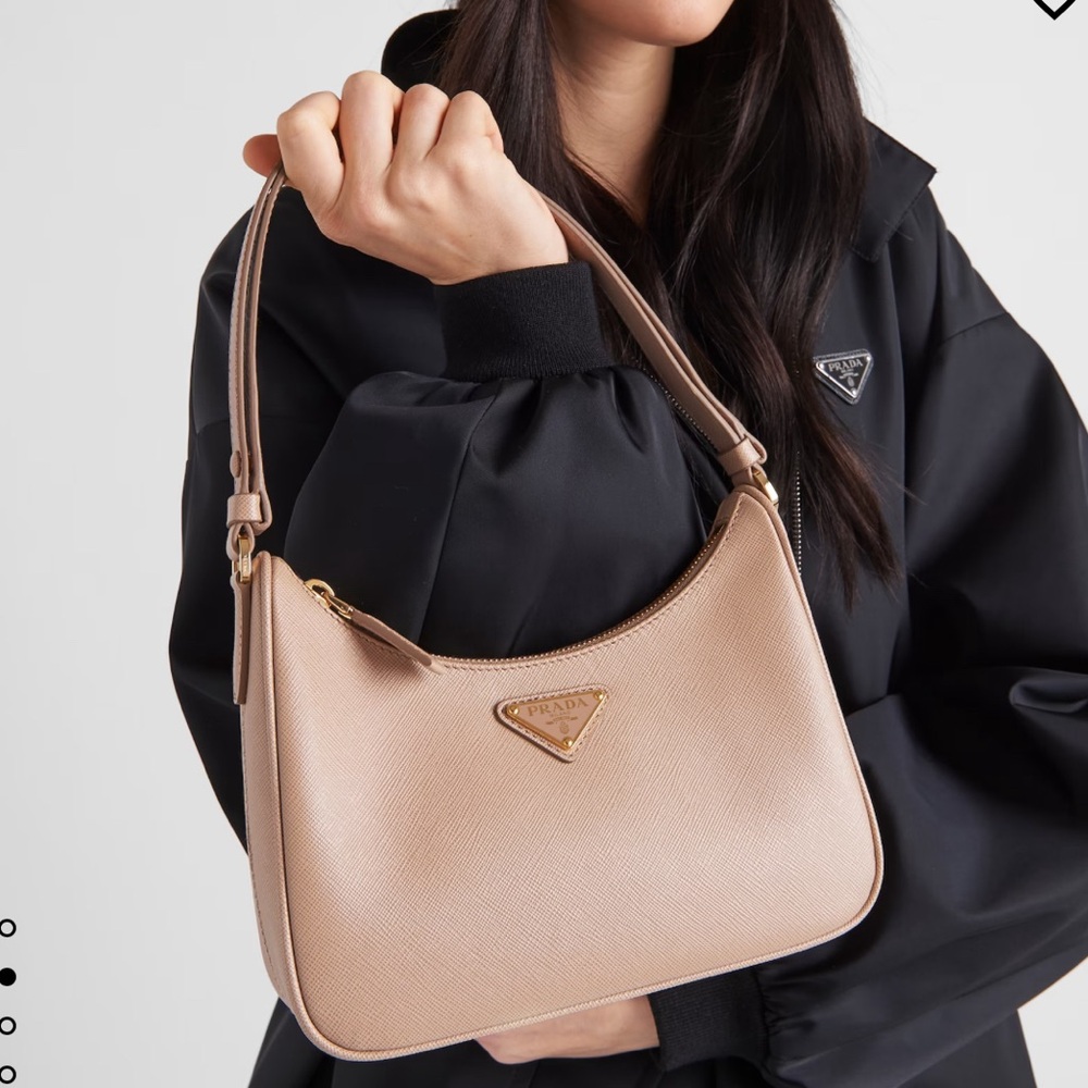 Brand new Prada leather shoulder bag. - Picture 3 of 5